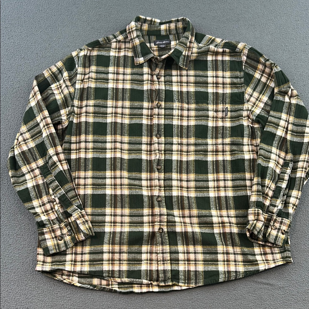Eddie Bauer Men’s Green & Cream Plaid Shirt | Size XL | Long Sleeve Casual
